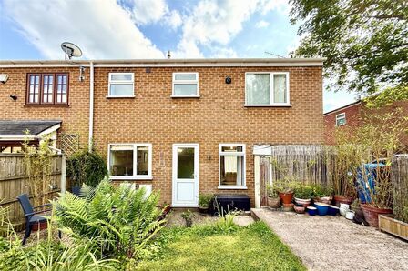 3 bedroom End Terrace House for sale