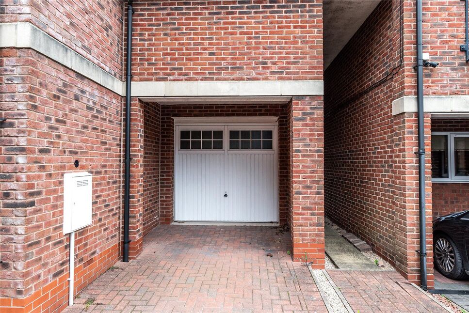 Image 10