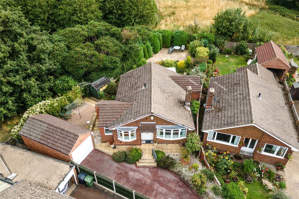 Main image of 2 bedroom Detached Bungalow for sale, Valley View, Belper, Derbyshire, DE56