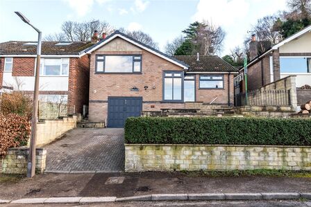 Ravenoak Close, 3 bedroom Detached Bungalow for sale, £350,000