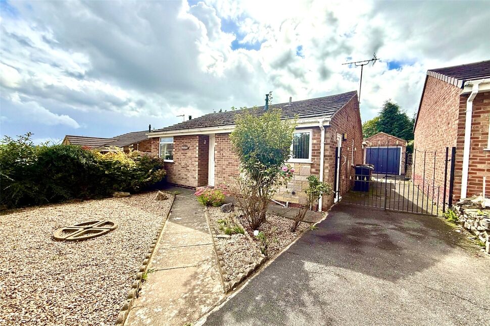 Main image of 3 bedroom Detached Bungalow for sale, Oakhurst Close, Belper, Derbyshire, DE56