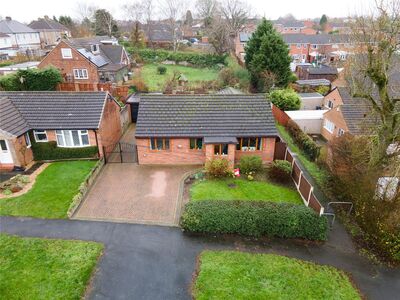4 bedroom Detached Bungalow for sale