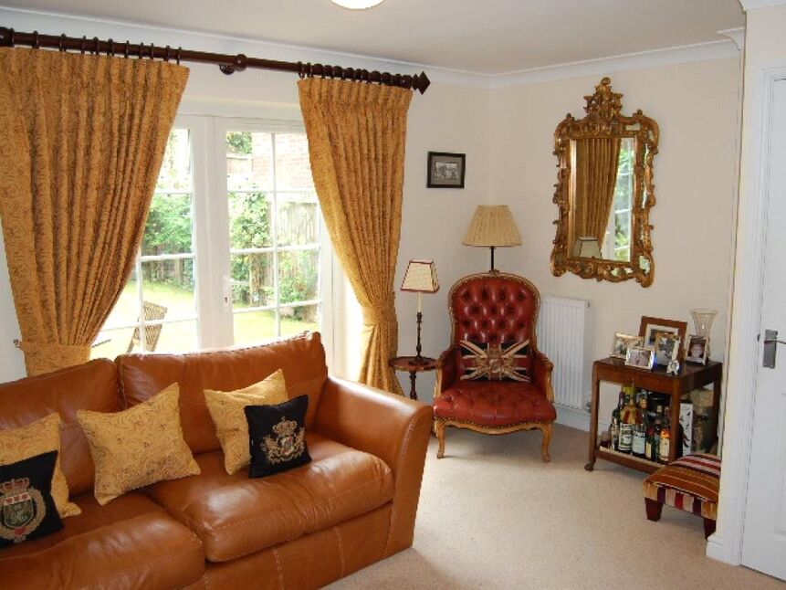 Lounge / Dining Room