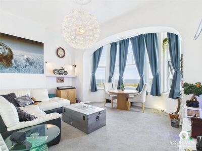 1 bedroom  Flat for sale