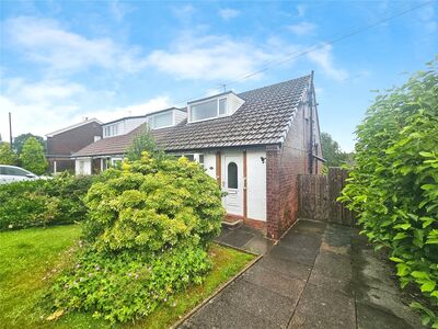 Newington Drive, 2 bedroom Semi Detached Bungalow to rent, £875 pcm