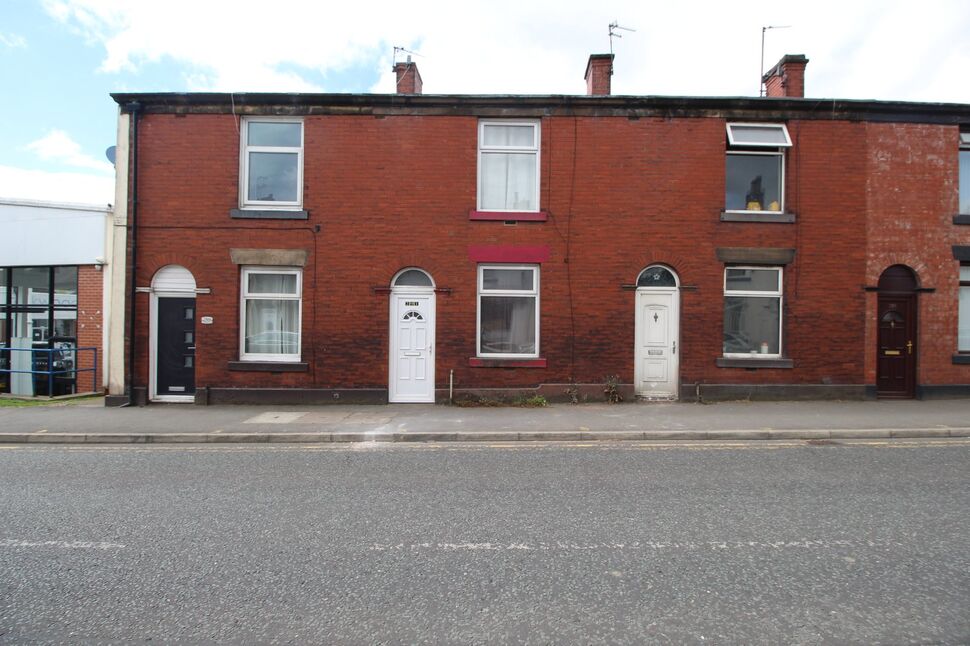 Main image of 2 bedroom Mid Terrace House to rent, Tottington Road, Bury, Greater Manchester, BL8