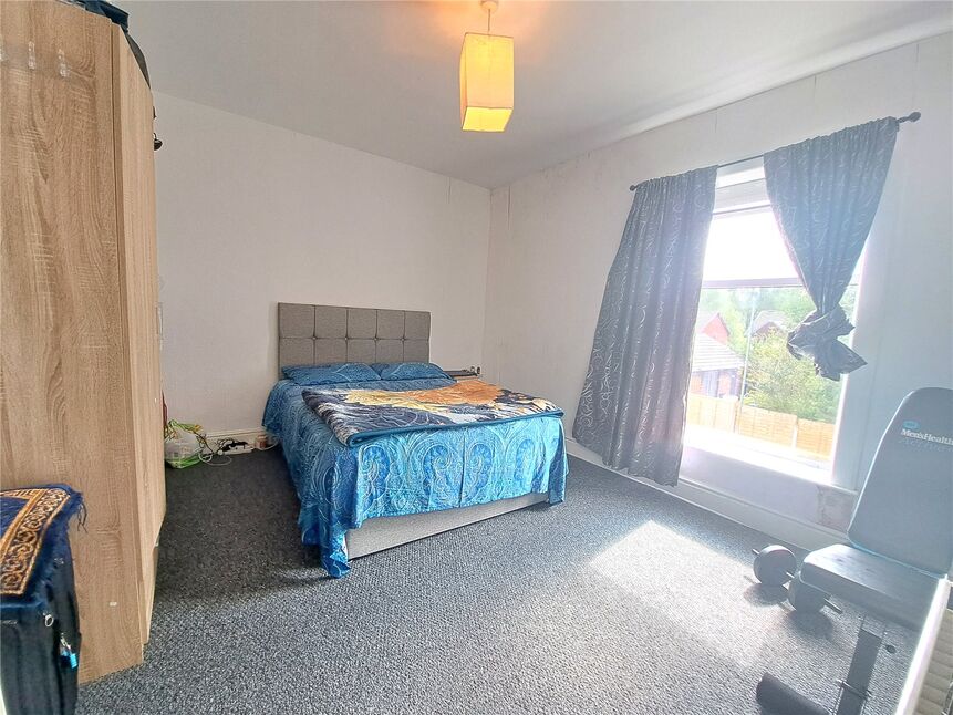 2 bedroom Mid Terrace House for sale, Richmond Terrace, Darwen, BB3 £