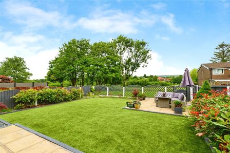 Heaton Avenue, 4 bedroom Semi Detached House for sale, £450,000