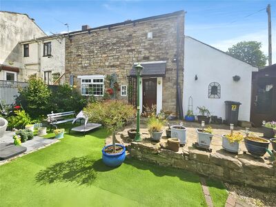 2 bedroom End Terrace Property for sale