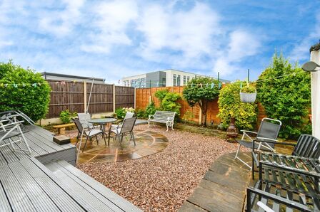 Cotswold Crescent, 4 bedroom Detached House for sale, £400,000