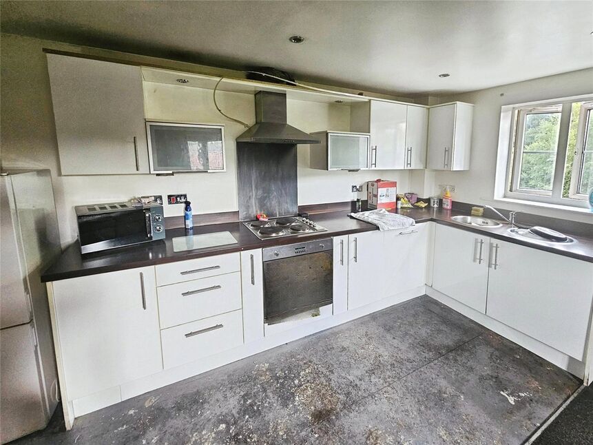 Open Plan Living Room & Kitchen