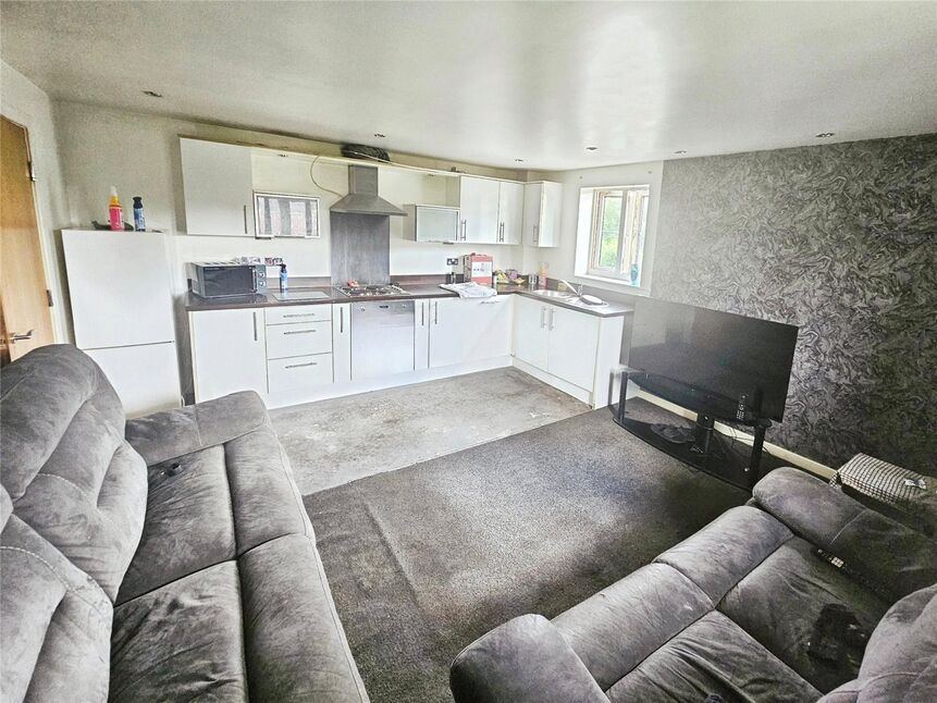 Open Plan Living Room & Kitchen