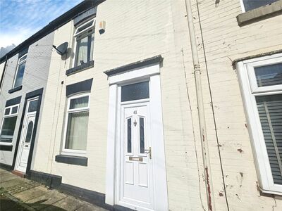 2 bedroom Mid Terrace House for sale