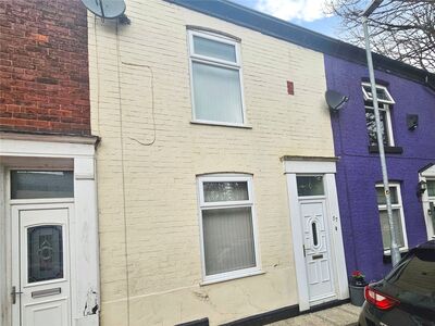 2 bedroom Mid Terrace House for sale