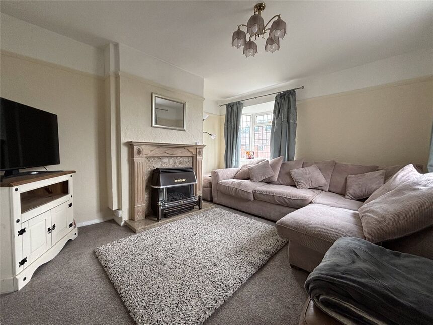 Main image of 3 bedroom Semi Detached House to rent, Chaucer Road, Bromsgrove, Worcestershire, B60