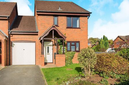 3 bedroom Detached House to rent