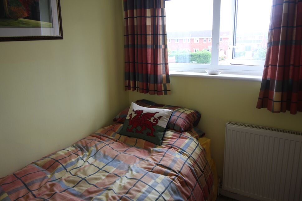 Main image of 3 bedroom Mid Terrace House to rent, Woburn Close, Bromsgrove, Worcestershire, B61