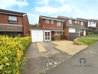 Deansway, 3 bedroom Detached House for sale, £340,000