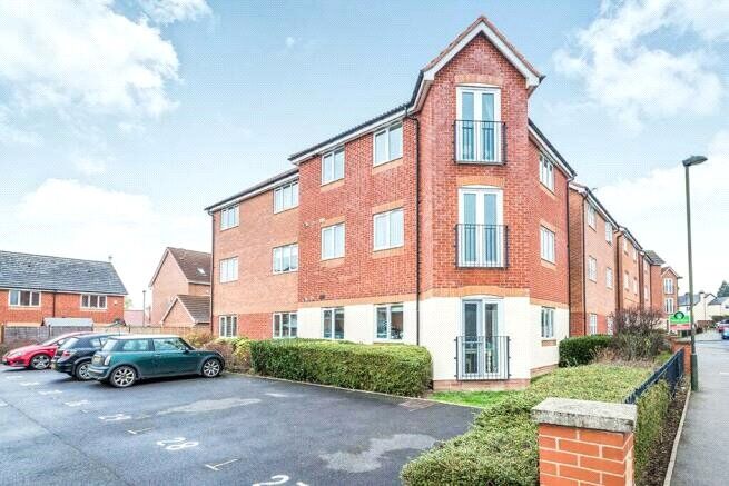 Main image of 2 bedroom  Flat for sale, Garrington Road, Bromsgrove, Worcestershire, B60