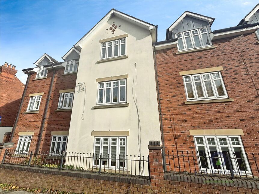 Main image of 2 bedroom  Flat to rent, Mount Pleasant, Redditch, Worcestershire, B97
