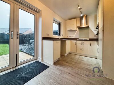 2 bedroom Semi Detached House to rent