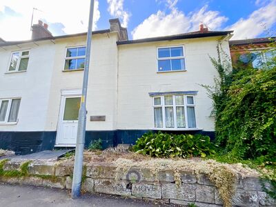 Rock Hill, 2 bedroom Mid Terrace House for sale, &pound;250,000