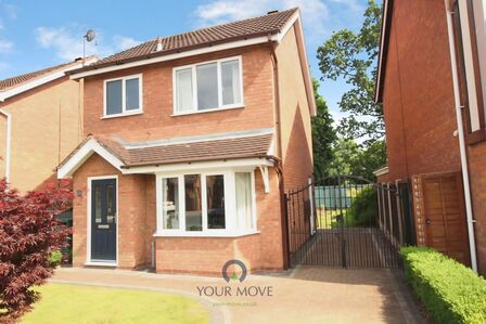 Avon Close, 3 bedroom Detached House to rent, &pound;1,400 pcm