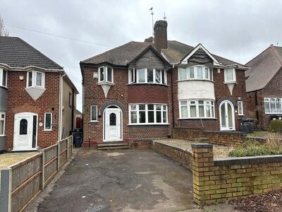 Garretts Green Lane, 3 bedroom Semi Detached House to rent, £1,200 pcm