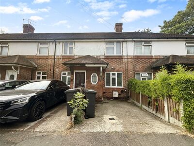 Grantham Gardens, 2 bedroom Flat to rent, &pound;1,600 pcm