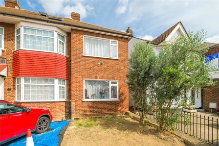 3 bedroom End Terrace House for sale