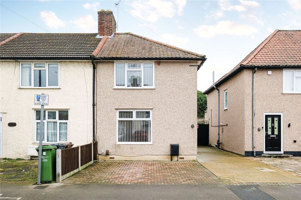Main image of 2 bedroom End Terrace House for sale, Lymington Road, Dagenham, RM8