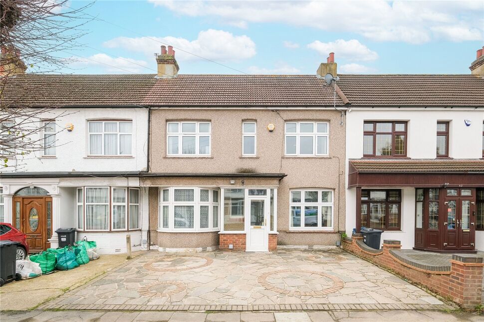 3 bedroom Mid Terrace House for sale, Ethelbert Gardens, Gants Hill