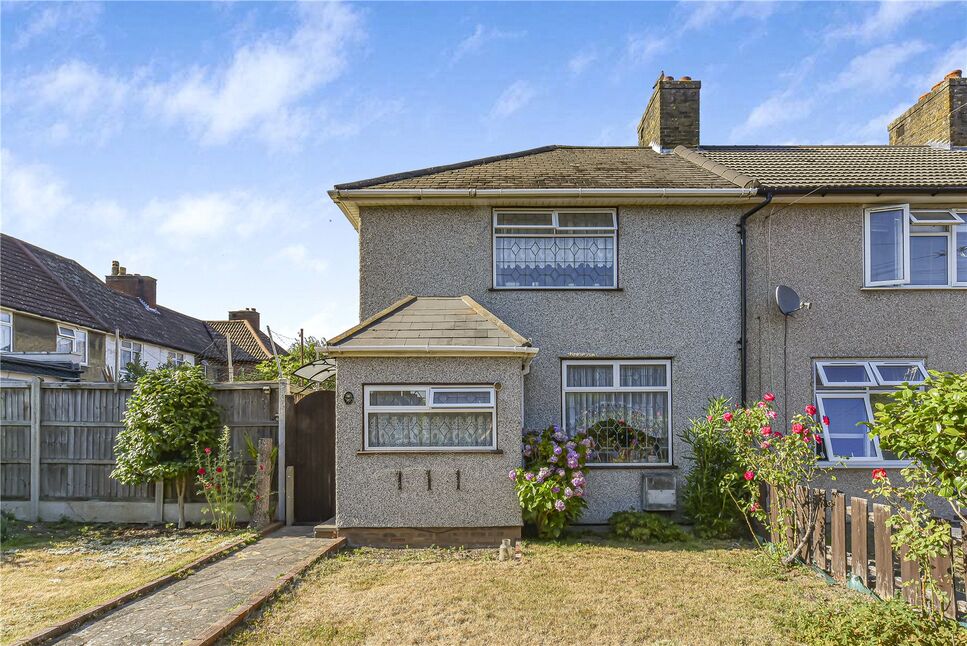Main image of 3 bedroom End Terrace House for sale, Canonsleigh Road, Dagenham, RM9
