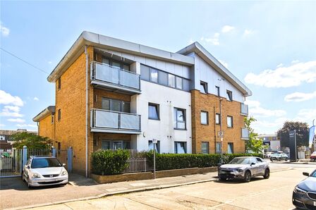 2 bedroom  Flat for sale