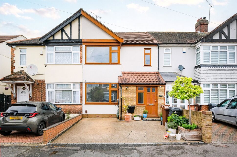 Main image of 4 bedroom Mid Terrace House for sale, Geneva Gardens, Chadwell Heath, RM6