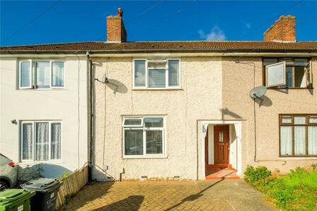 Grafton Road, 2 bedroom Mid Terrace House for sale, £375,000