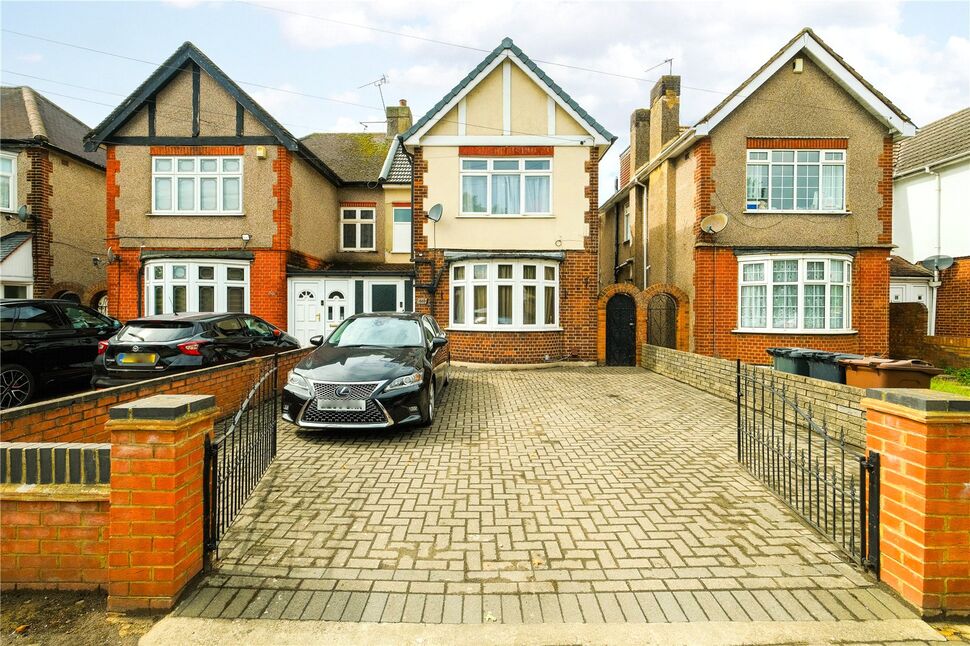 Main image of 4 bedroom Semi Detached House for sale, Whalebone Lane North, Chadwell Heath, RM6