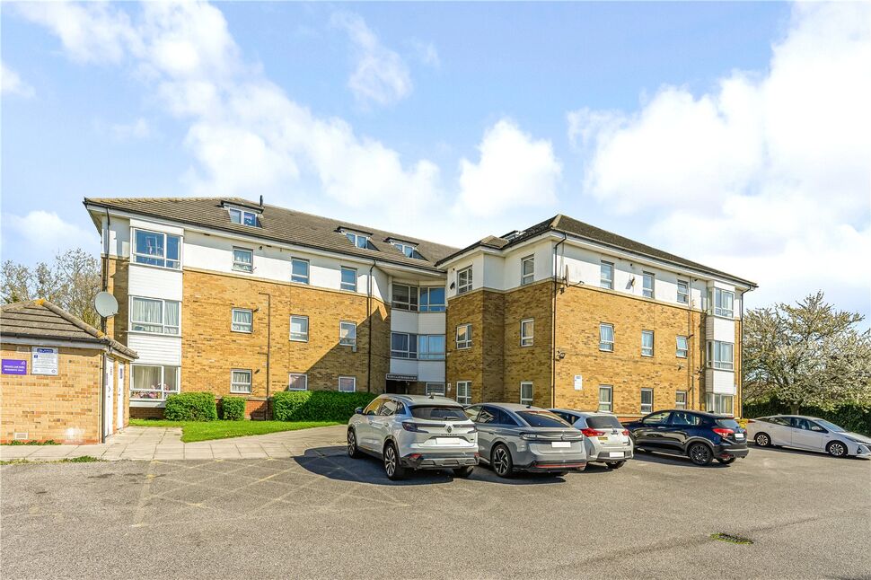 Main image of 2 bedroom Flat for sale, Pavilion Court, Goresbrook Road, Dagenham, RM9