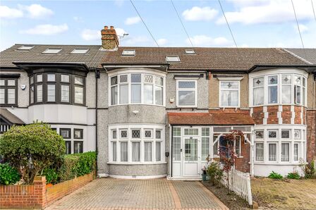 Downshall Avenue, 5 bedroom Mid Terrace House for sale, &pound;675,000