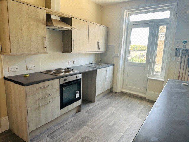 Main image of 1 bedroom  Flat to rent, A 122 High Street, Margate, Kent, CT9