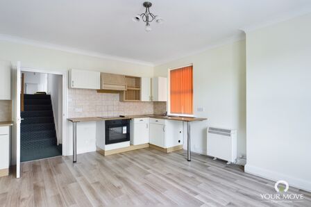 Cleveland Court Queens Parade, 2 bedroom Flat to rent, &pound;850 pcm