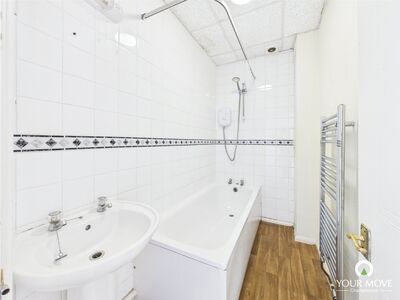 Gordon Road, 2 bedroom  Flat to rent, £875 pcm
