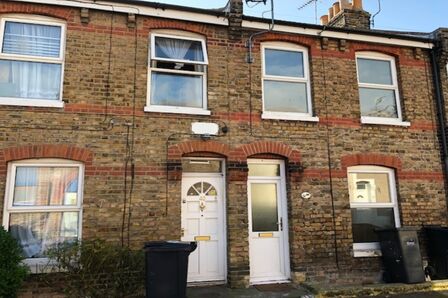 Brockley Road, 2 bedroom Mid Terrace House to rent, &pound;965 pcm