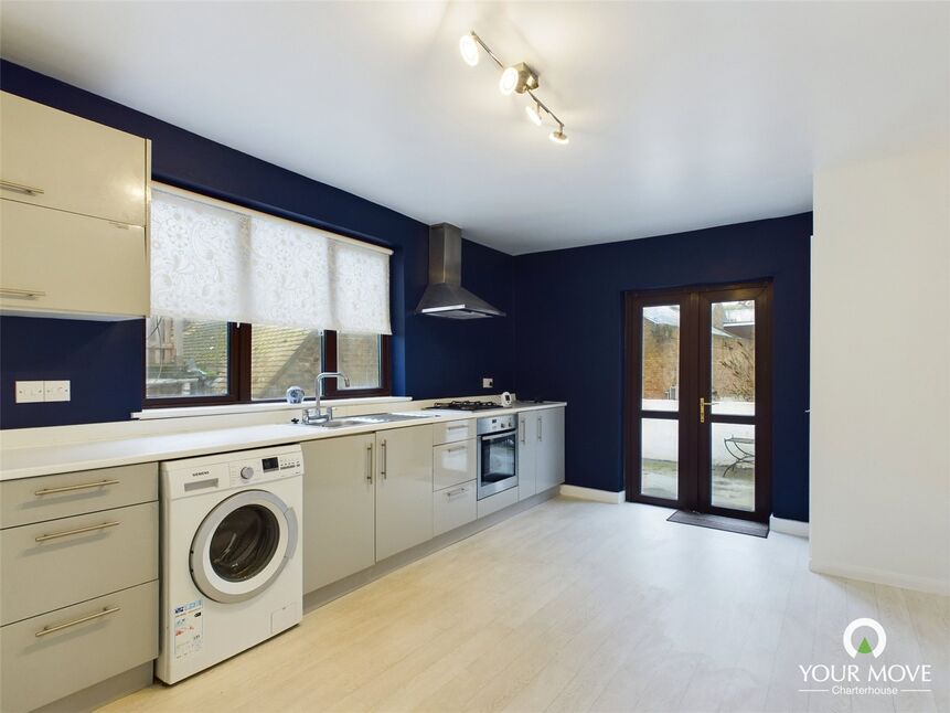 Main image of 3 bedroom Flat for sale, Marine Gardens, Margate, Kent, CT9