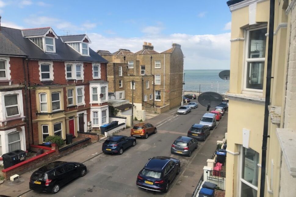 1 bedroom  Flat to rent