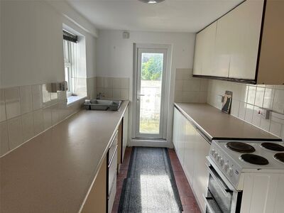 Dalby Road, 1 bedroom Flat to rent, &pound;650 pcm