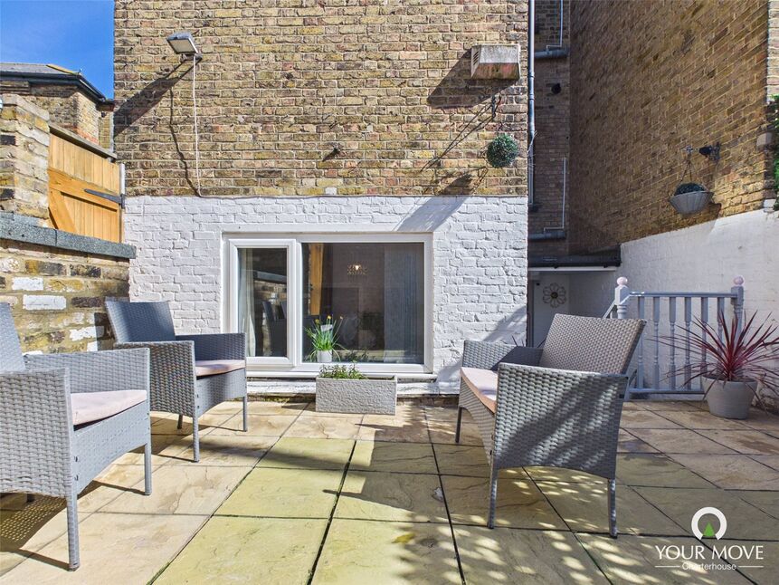 Main image of 1 bedroom Flat for sale, Westbrook Road, Margate, Kent, CT9