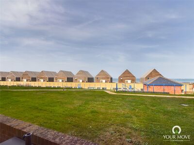 The Royal Seabathing, 2 bedroom  Flat for sale, £275,000