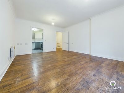 Fort Hill, 2 bedroom  Flat to rent, £900 pcm