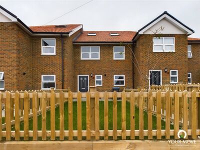Nash Lane, 4 bedroom End Terrace House to rent, &pound;1,700 pcm